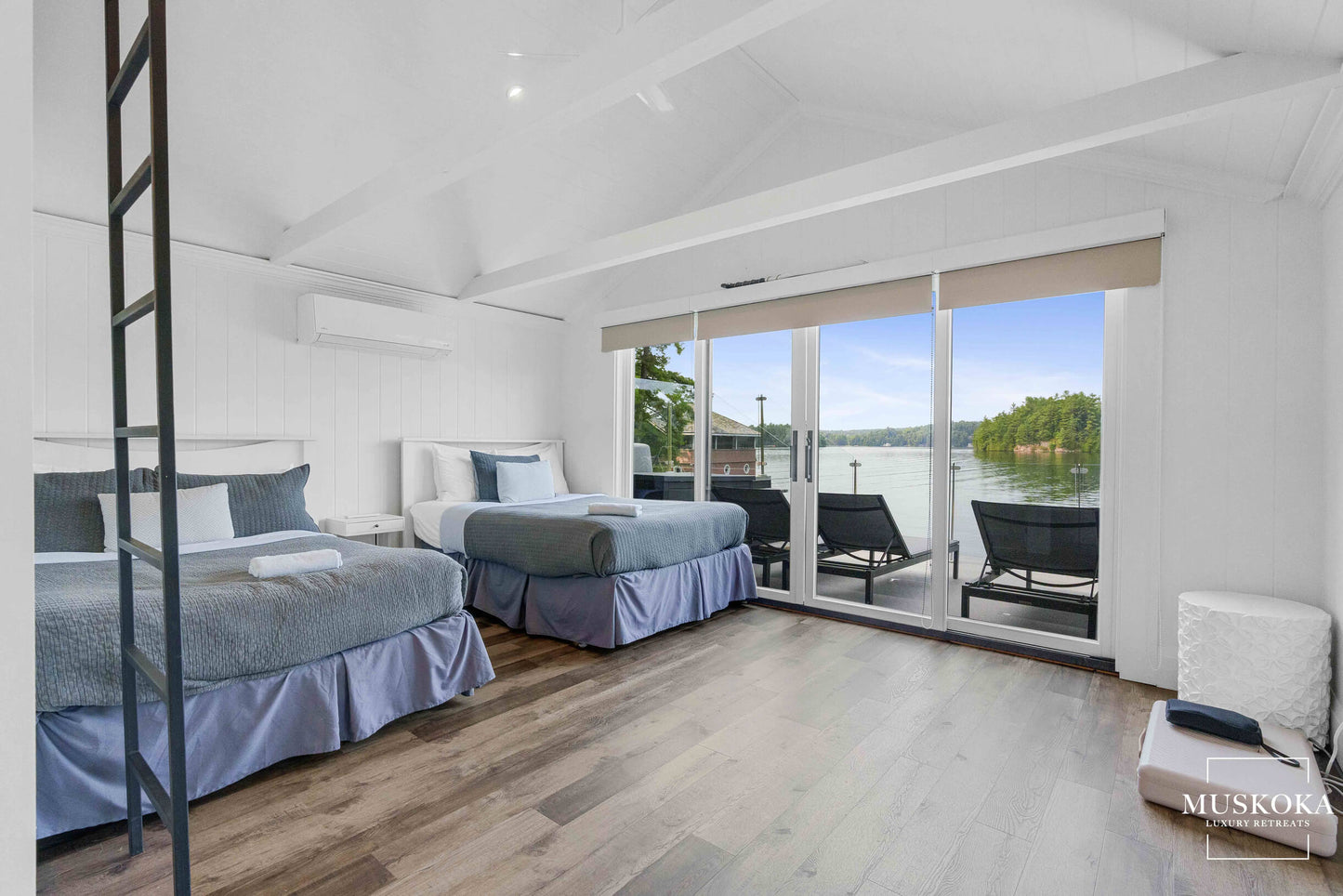 Sunshine Shores